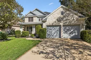 10701 Natick Ln, Austin, TX 78739 - Photo 2