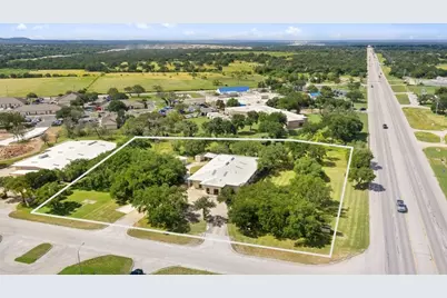101 John Kelly Street, Burnet, TX 78611 - Photo 2