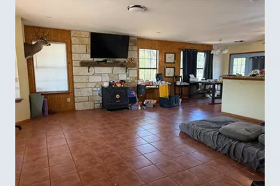 350 Hugo Road, San Marcos, TX 78666 - Photo 8