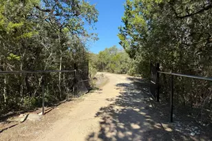 350 Hugo Rd, San Marcos, TX 78666 - Photo 6