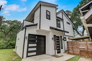 2507 Rogge Ln, Austin, TX 78723 - Photo 2