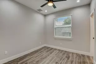 2507 Rogge Ln, Austin, TX 78723 - Photo 18