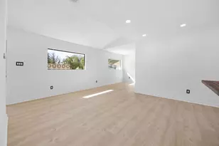 5261 Meadow Creek Dr, Austin, TX 78745 - Photo 10