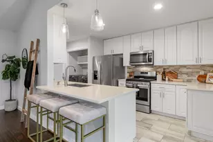2101 Falcon Hill Dr, Austin, TX 78745 - Photo 16