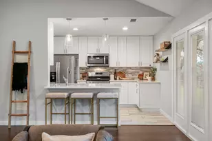 2101 Falcon Hill Dr, Austin, TX 78745 - Photo 14