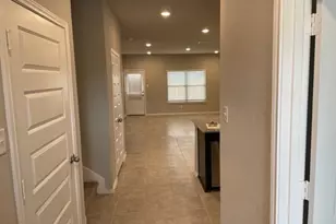 3129 Morlanga St, New Braunfels, TX 78130 - Photo 2