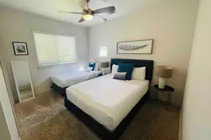 2307 E 2nd St, Austin, TX 78702 - Photo 12