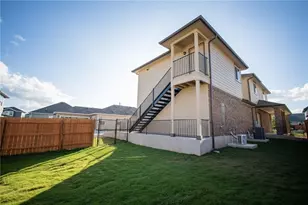 9109 Looksee Ln, Austin, TX 78744 - Photo 24