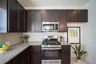 9109 Looksee Ln, Austin, TX 78744 - Photo 8