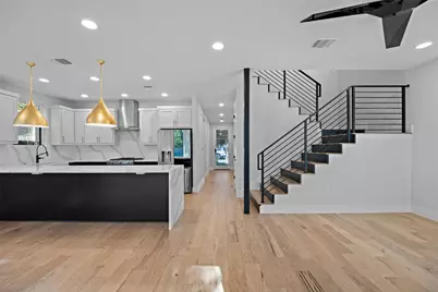 2211 Santa Rosa Street, Austin, TX 78702 - Photo 2