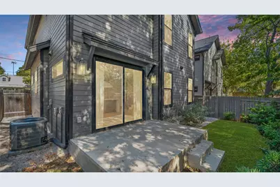 2211 Santa Rosa Street, Austin, TX 78702 - Photo 38