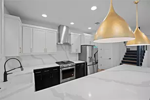 2211 Santa Rosa St, Austin, TX 78702 - Photo 12