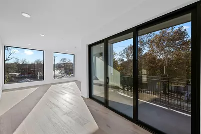 2209 S 1st Street #321, Austin, TX 78704 - Photo 8