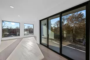 2209 S 1st St, Austin, TX 78704 - Photo 8