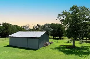 141 Grassyville Rd, Paige, TX 78659 - Photo 26