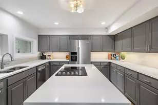 1615 Spyglass Dr, Austin, TX 78746 - Photo 16