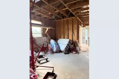 140 Arosa Drive, Elgin, TX 78621 - Photo 4