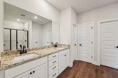 501 W Luna Blue Lane, Jarrell, TX 76537 - Photo 6