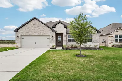 501 W Luna Blue Lane, Jarrell, TX 76537 - Photo 1