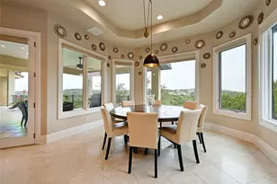 2004 Canonero Dr, Austin, TX 78746 - Photo 12