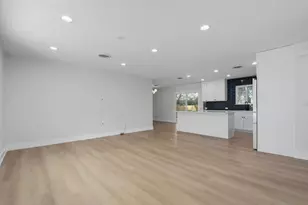 2300 Fair Oaks Dr, Austin, TX 78745 - Photo 4