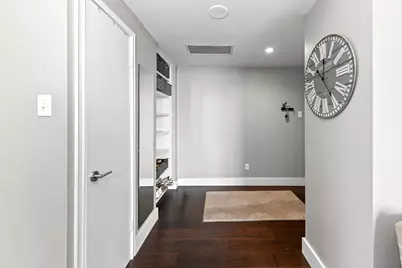 1801 Lavaca Street #4C, Austin, TX 78701 - Photo 4