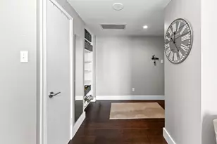 1801 Lavaca St, Austin, TX 78701 - Photo 4