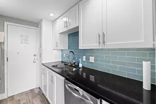 1801 Lavaca St, Austin, TX 78701 - Photo 20