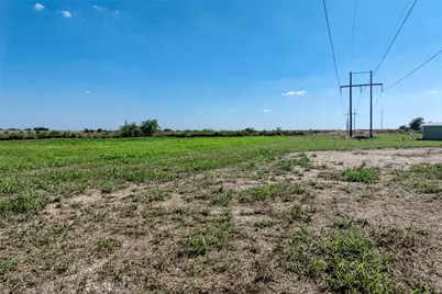 1041 Saltgrass Drive, Salado, TX 76571 - Photo 16