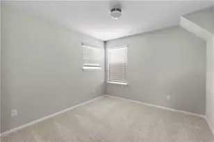 124 Fabion St, Kyle, TX 78640 - Photo 14