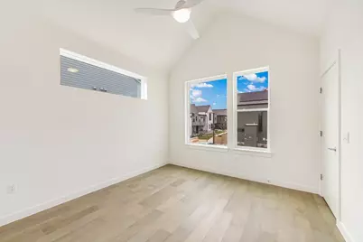 2211 E M Franklin Avenue #22, Austin, TX 78723 - Photo 12