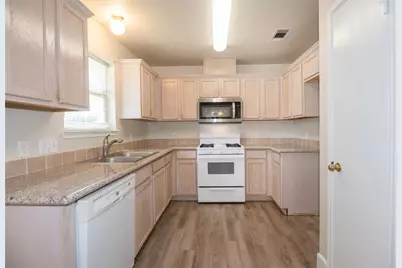 609 Sunny Brook Drive, Leander, TX 78641 - Photo 8