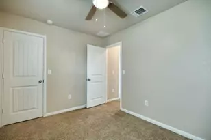 232 Voss, Kyle, TX 78640 - Photo 12