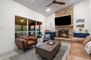 1293 Lakeshore Dr, Spicewood, TX 78669 - Photo 8