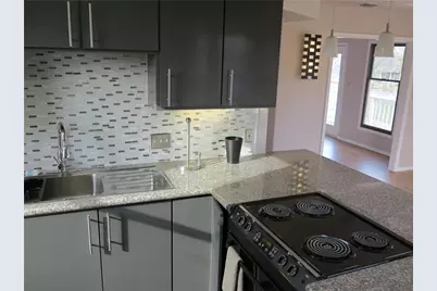 310 W University Avenue #B, Georgetown, TX 78626 - Photo 6