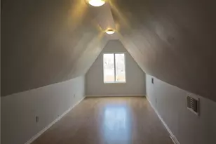 310 W University Ave, Georgetown, TX 78626 - Photo 12