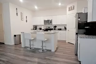 313 Magnum Force Dr, Jarrell, TX 76537 - Photo 4