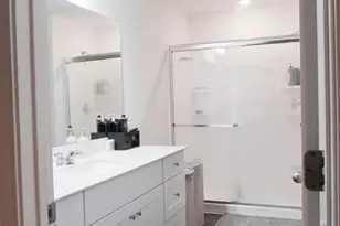 313 Magnum Force Dr, Jarrell, TX 76537 - Photo 16