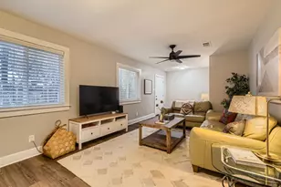 6108 Calmar Cove, Austin, TX 78721 - Photo 2