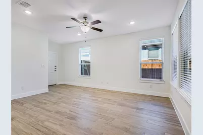 450 Parkline Drive, Georgetown, TX 78626 - Photo 4