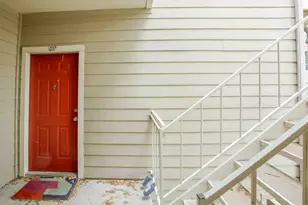 114 E 31st St, Austin, TX 78705 - Photo 18