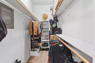 114 E 31st St, Austin, TX 78705 - Photo 14