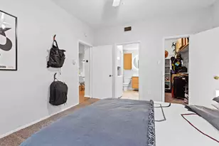 114 E 31st St, Austin, TX 78705 - Photo 12