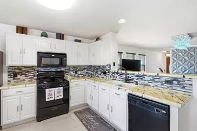 3425 Savage Springs Drive, Austin, TX 78754 - Photo 4