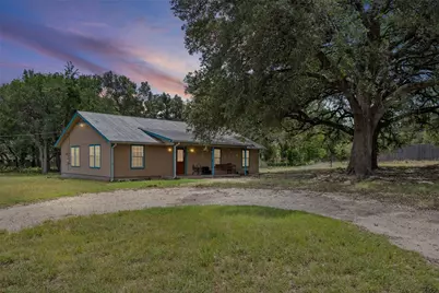 6843 S Lakewood Drive, Georgetown, TX 78633 - Photo 2