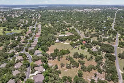 6843 S Lakewood Drive, Georgetown, TX 78633 - Photo 24
