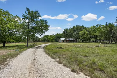 6843 S Lakewood Drive, Georgetown, TX 78633 - Photo 6