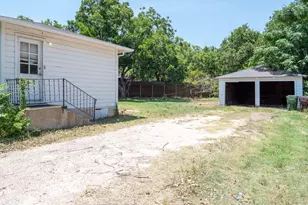 710 E Austin Ave, Round Rock, TX 78664 - Photo 26