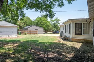 710 E Austin Ave, Round Rock, TX 78664 - Photo 28
