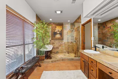 3405 Bee Creek Road, Spicewood, TX 78669 - Photo 18